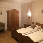 Hotel Zum Schnackel In 3*