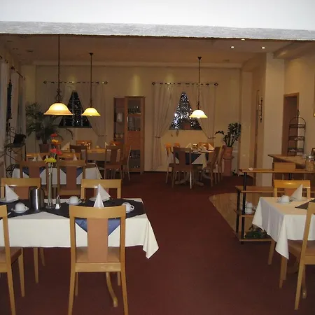 Zum Schnackel In Mainz Отель