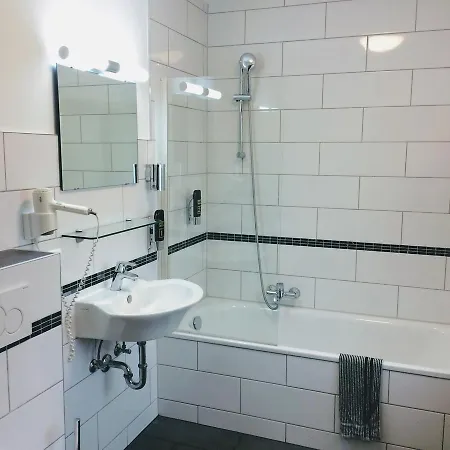 Zum Schnackel In מלון