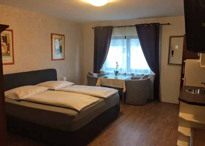 Zum Schnackel In ホテル