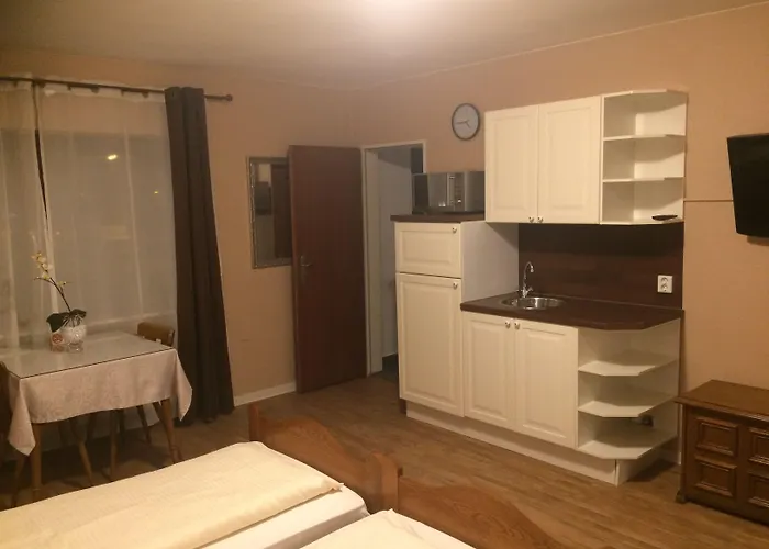 ホテル Zum Schnackel In